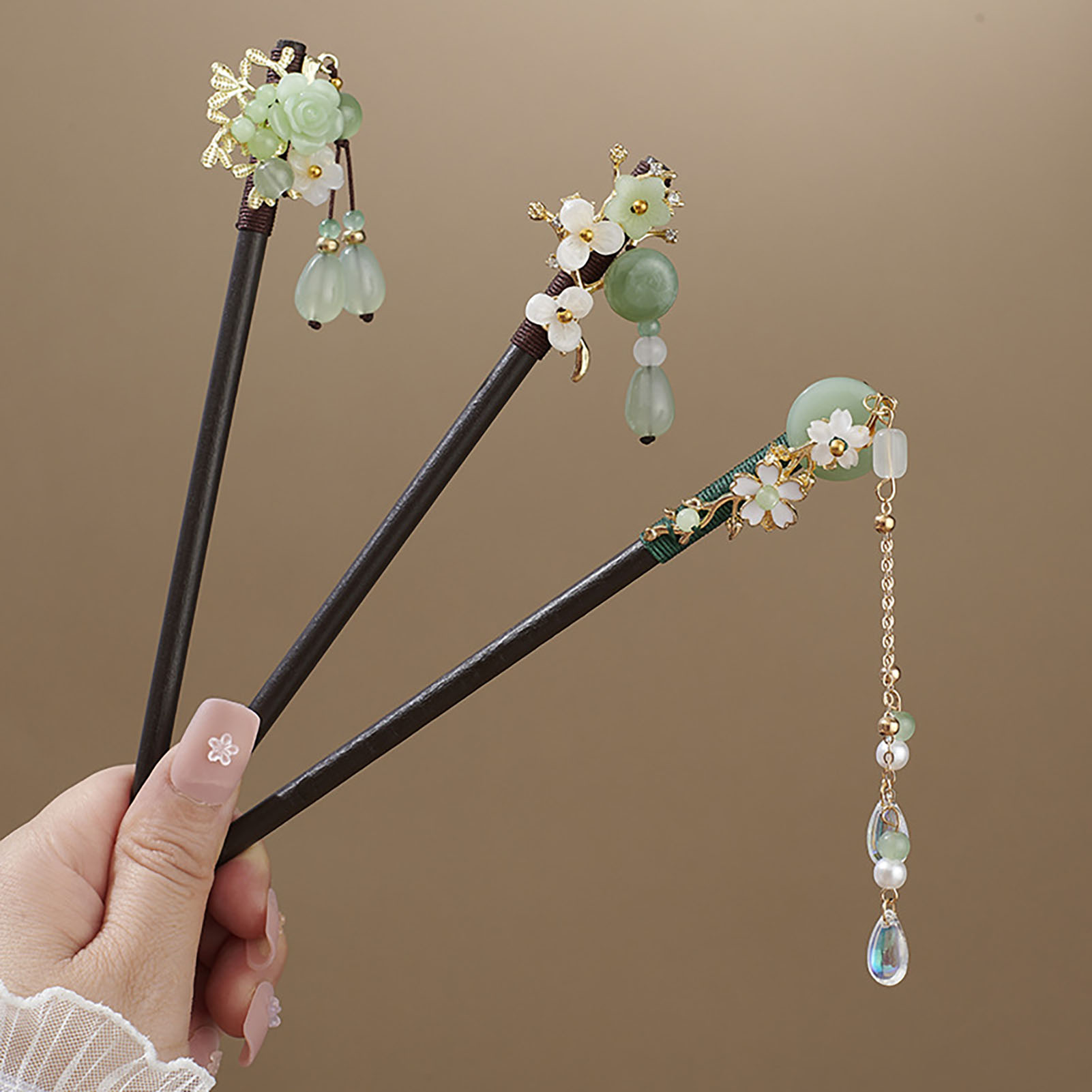 Chinese Style Flower Tassel Ha - Supply Florist ulasan dan harga
